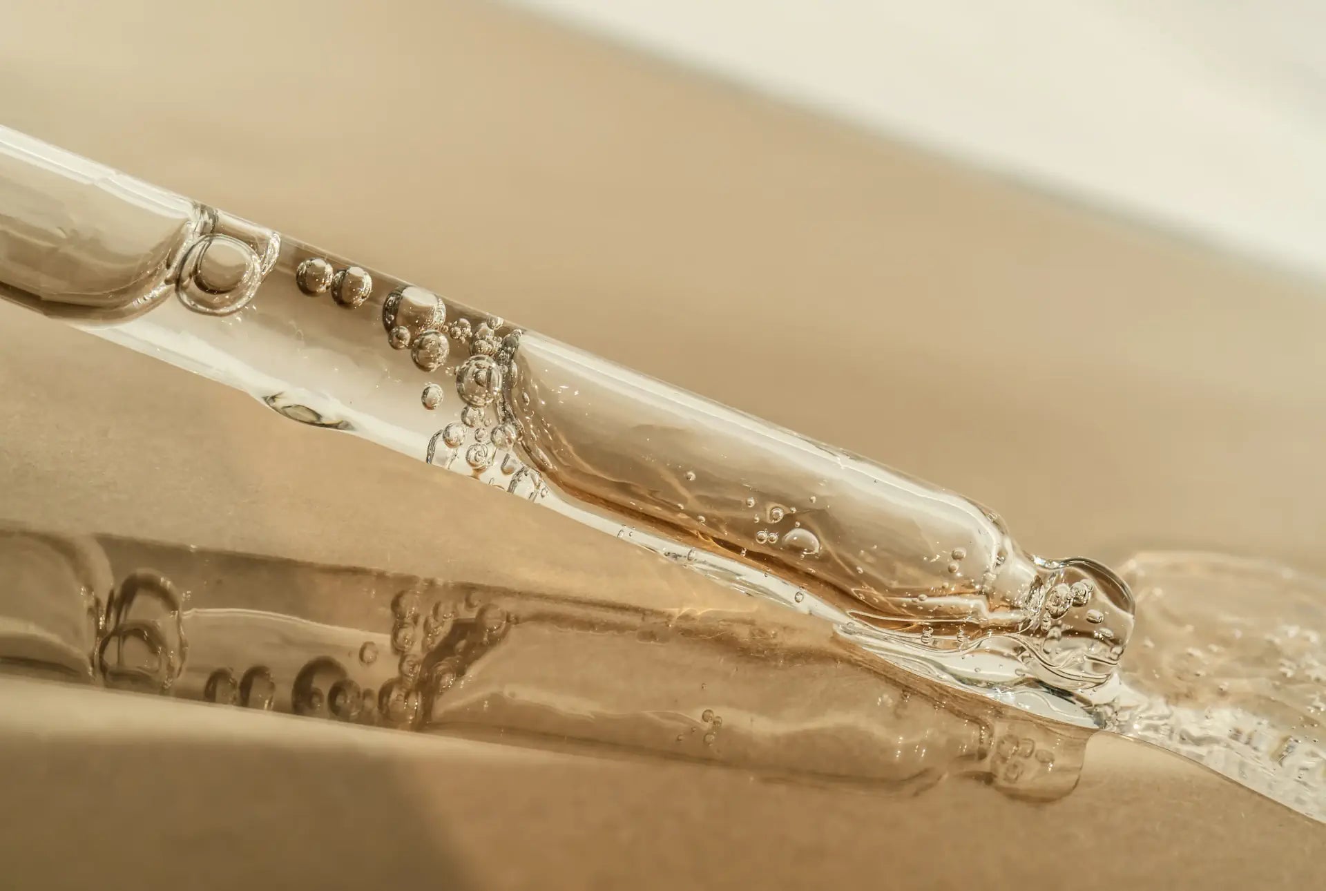 Was ist Castor Oil? Wirkung, Anwendung & Erfahrungen im Überblick